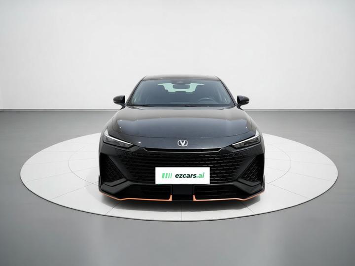 UNI-V 2022 2.0T photo 2