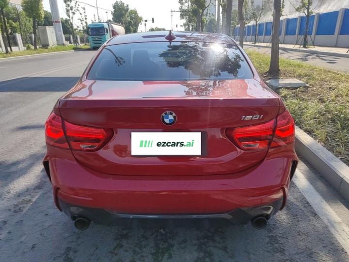 1 Series 2021 120i M Sport photo 3