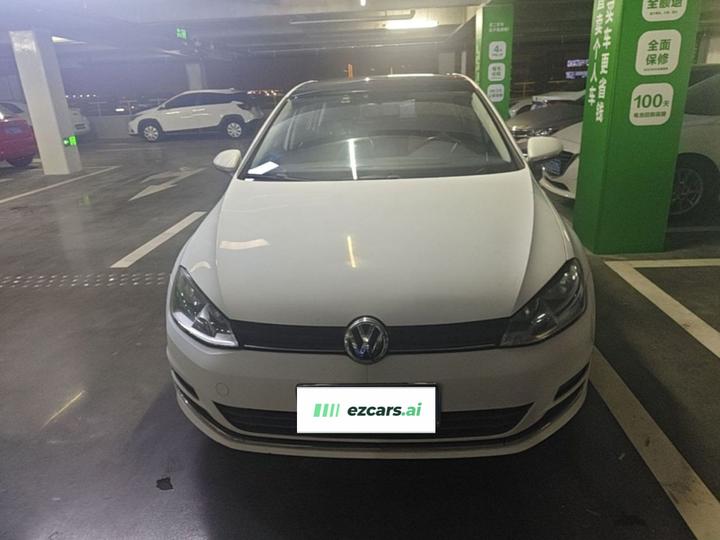 Golf 2015 1.6L AT Comfort photo 2
