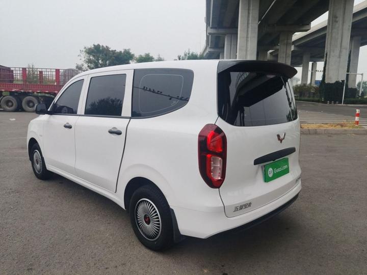 Wuling Hongguang EV 2025 EREV Hybrid 50KM Standard photo 4