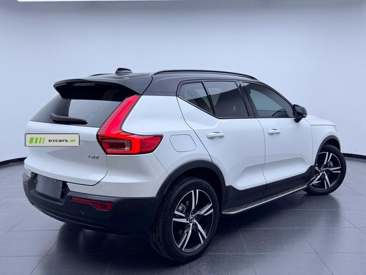 XC40 2021 T4 AWD Sport photo 4