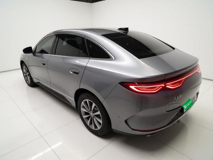 Qin L 2025 EV 470KM Leading photo 4