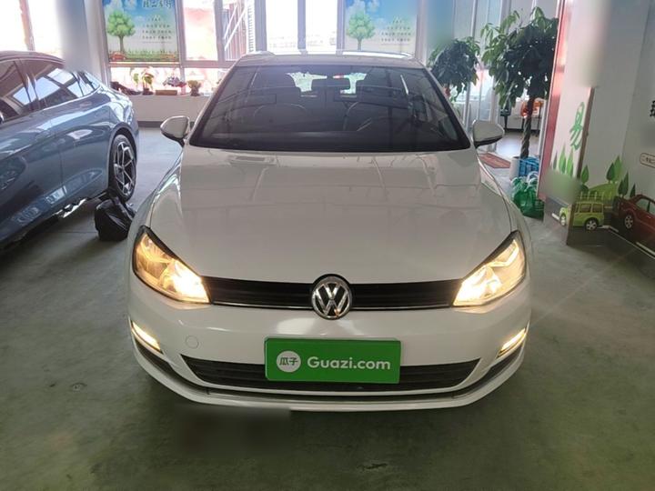 Golf 2015 1.6L MT Fashion photo 2