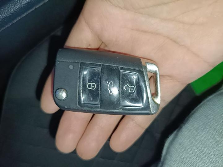 Lamando 2021 230TSI DSG photo 8