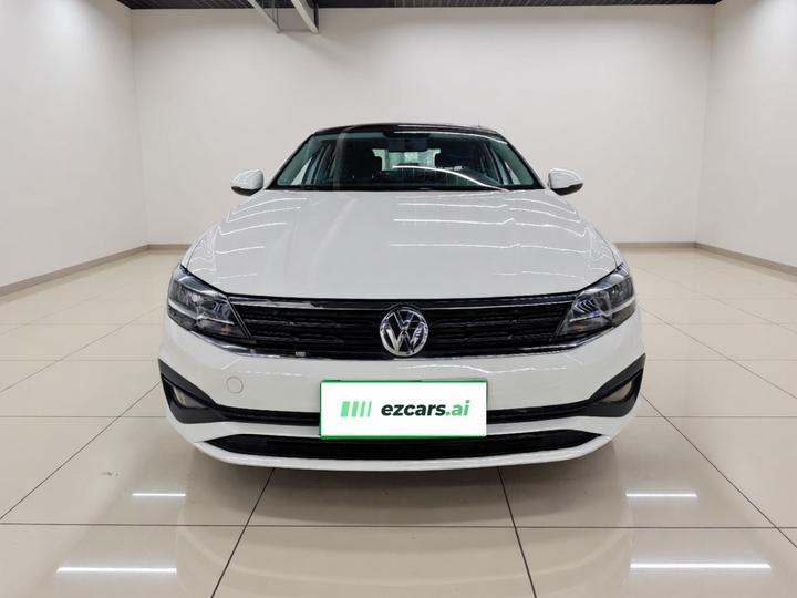Lamando 2021 230TSI DSG photo 2