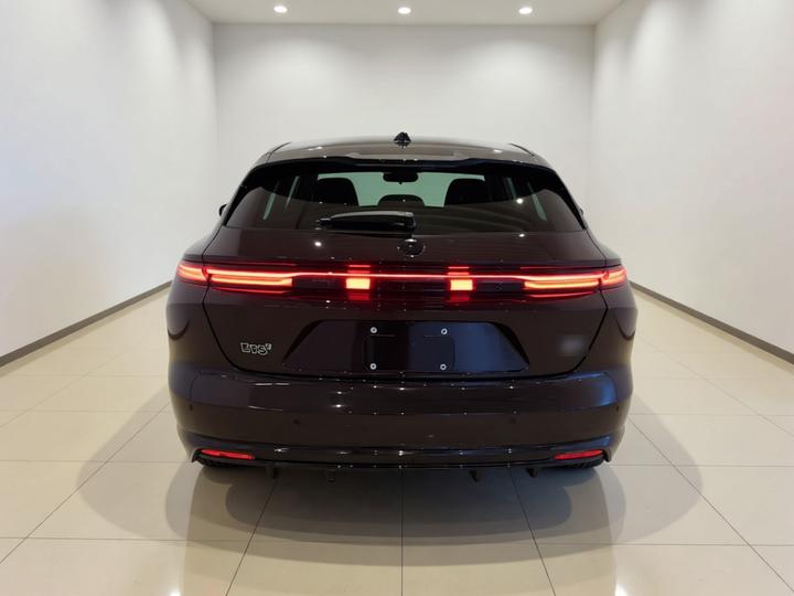 ET5T 2025 75kWh Touring photo 3