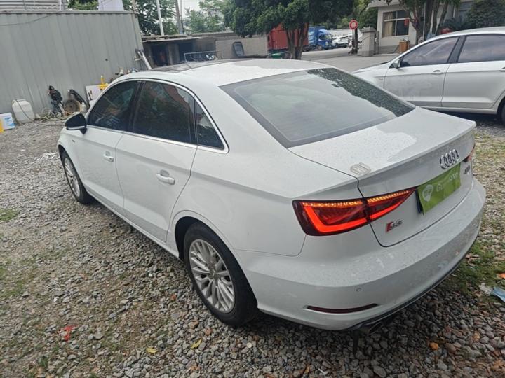 A3 2016 Limousine 35 TFSI photo 4