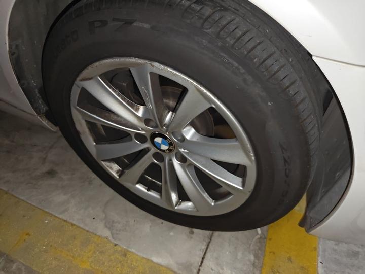 5 Series Imported 2015 520i photo 8