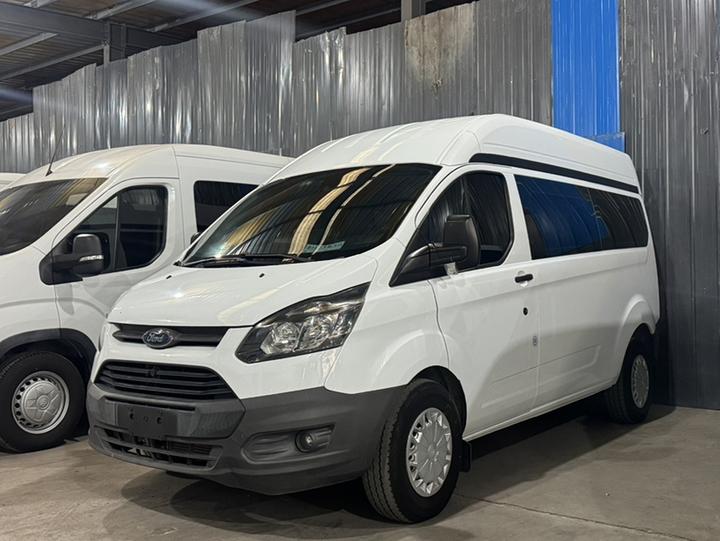 Transit 2017 2.0T Diesel Medium Wheelbase China V