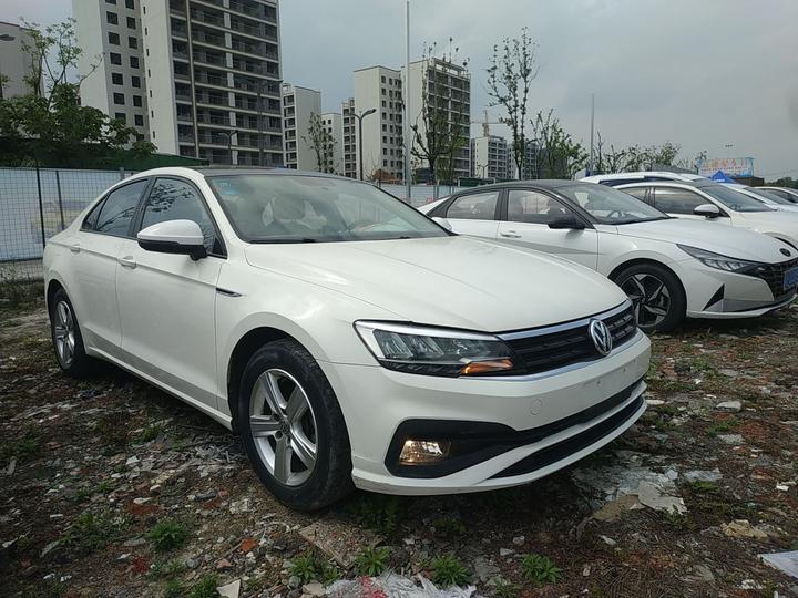 Lamando 2019 230TSI DSG China VI photo 3
