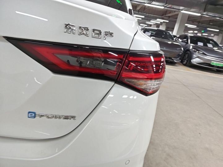 Sylphy 2023 Luxury Ultra photo 7
