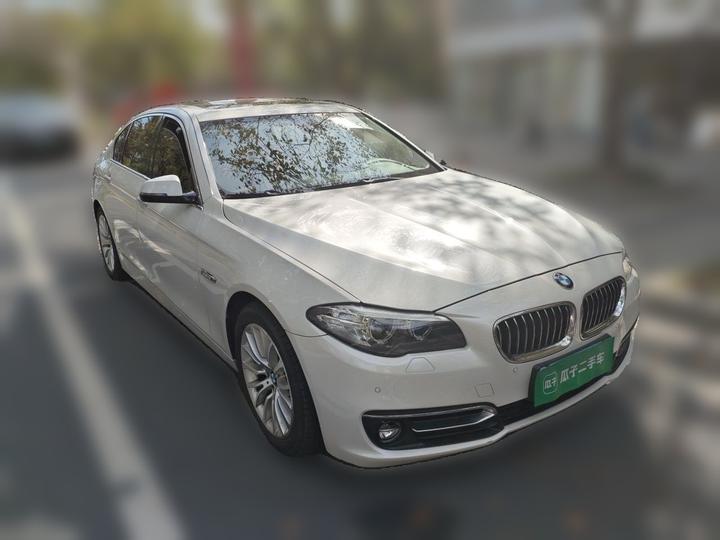 5 Series 2017 525Li Luxury Design Package photo 3