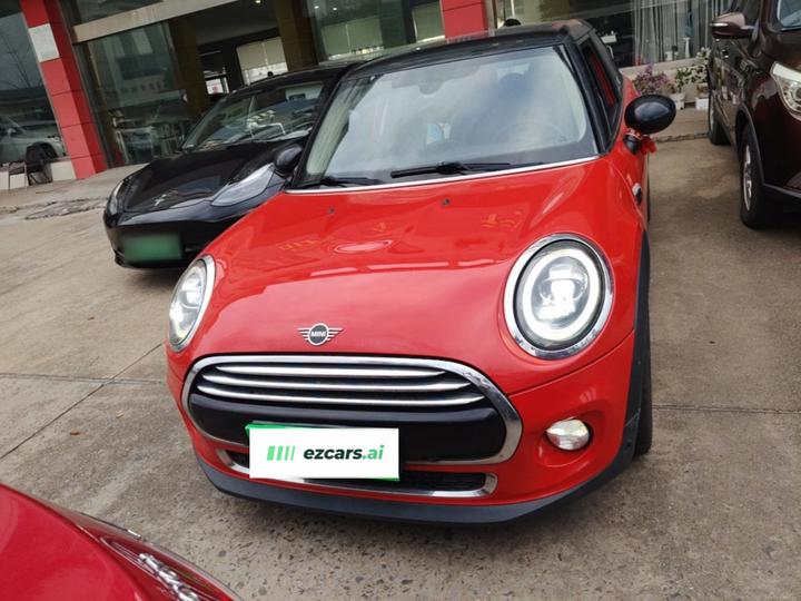2019 1.5T COOPER 5-Door photo 2