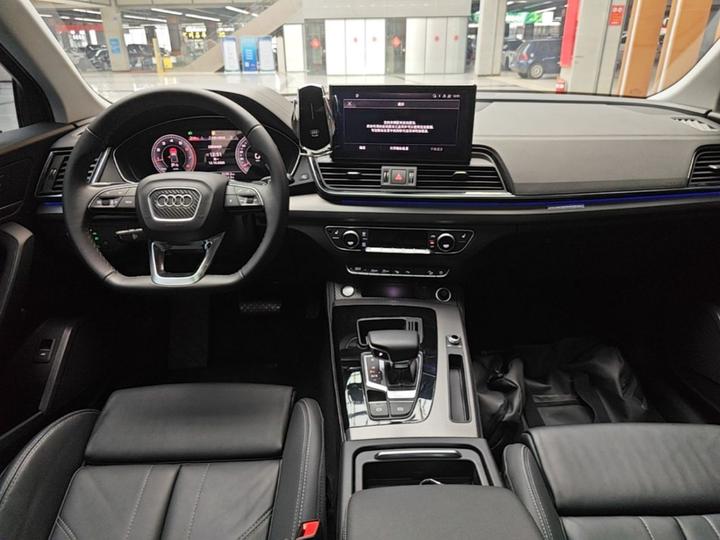 Q5L 2022 40T Luxury Dynamic photo 5