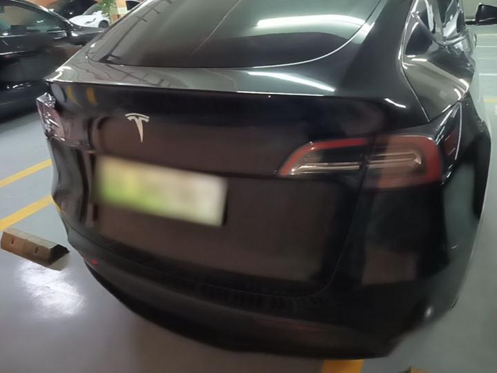 Model Y 2022 Facelift RWD photo 5