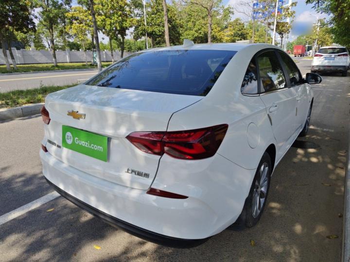 Cruze 2020 320 AT photo 4