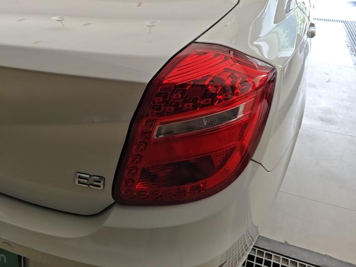 E3 2018 1.5L AT Luxury photo 7