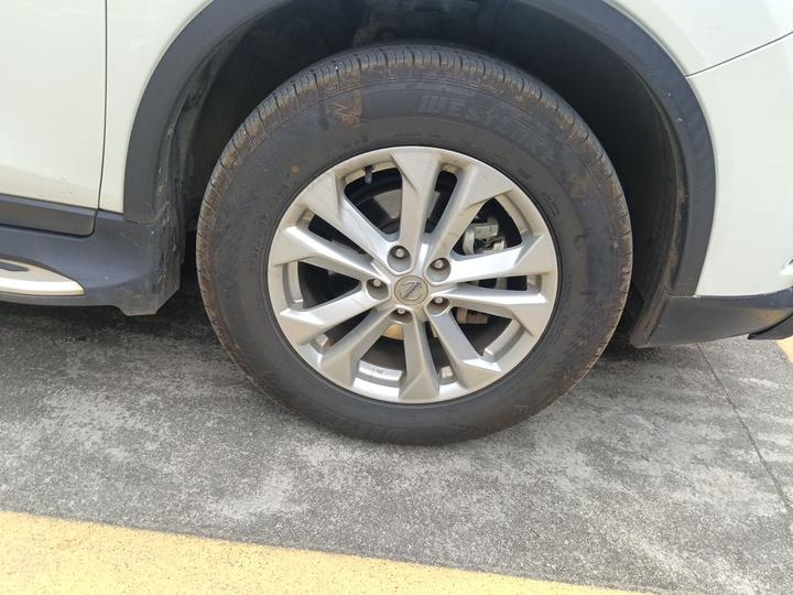 X-Trail 2015 2.0L CVT Comfort MAX 2WD photo 8