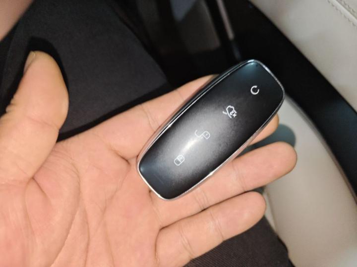 D9 2022 EV 620 Premium photo 8