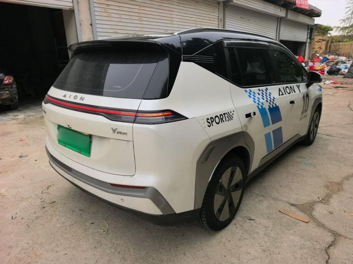 AION Y 2023 Plus 610 NCM photo 4