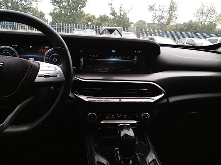 Bestune T77 2019 230 TID AT Premium China V photo 8