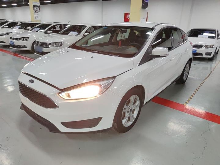 Focus 2018 Hatchback Classic 1.6L AT Comfort