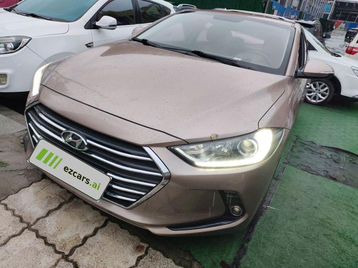 Elantra 2016 1.6L AT Smart Elite