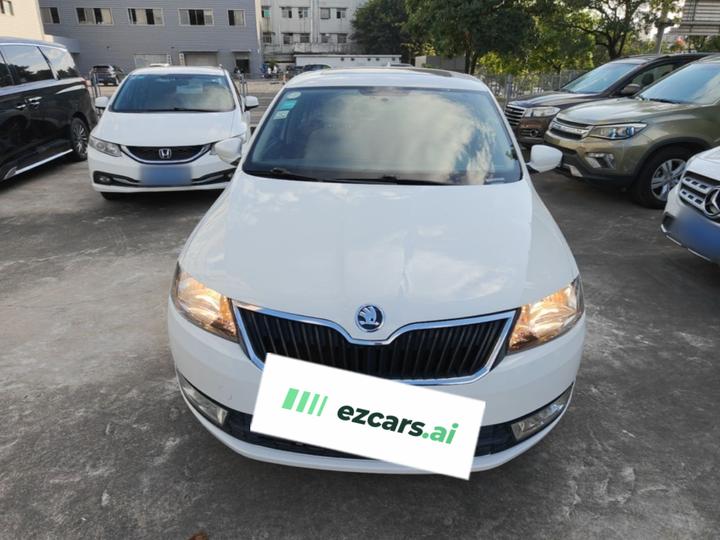 Rapid Spaceback 2016 Facelift 1.6L AT photo 2