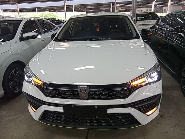 i5 2021 1.5L CVT Platinum photo 2