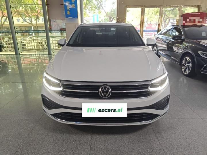 Bora 2025 200TSI DSGPRO photo 2