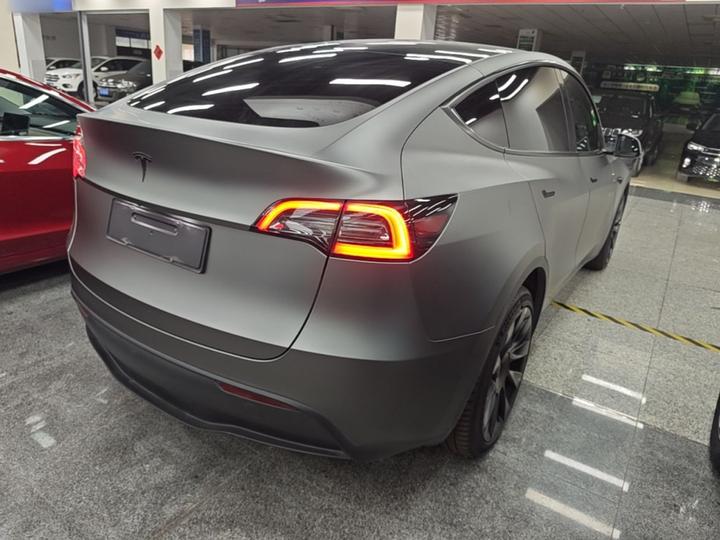 Model Y 2022 Long Range AWD photo 4