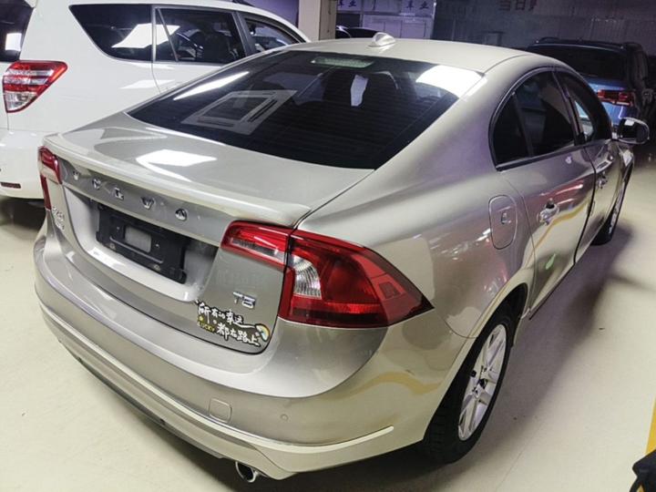 S60 2015 S60L 2.0T photo 4