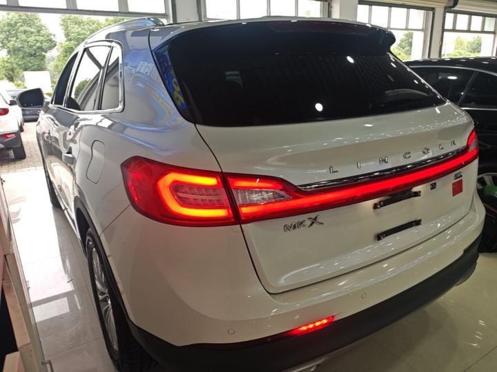 MKX 2015 2.0T AWD photo 4
