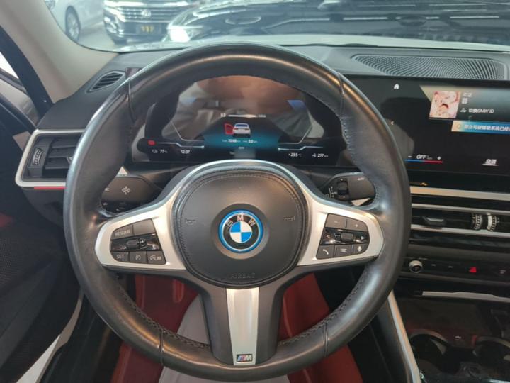 i3 2022 eDrive 35 L photo 2