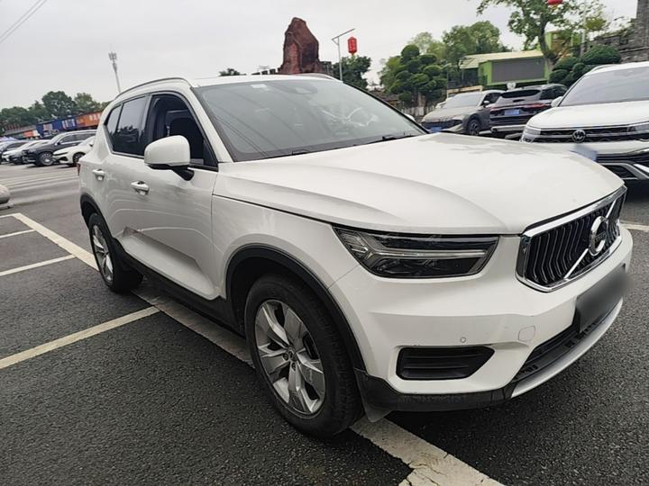 XC40 2021 T3 Fashion photo 3