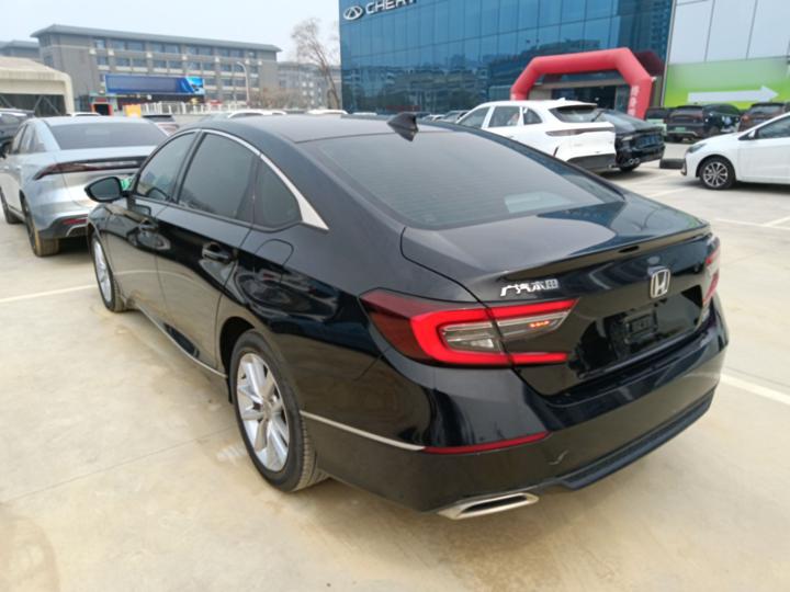 Accord 2022 260TURBO Luxury photo 4