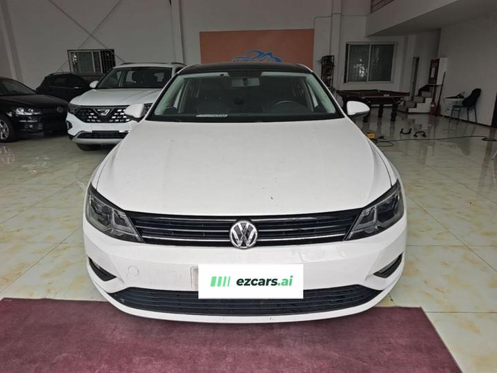 Lamando 2017 230TSI DSG photo 2
