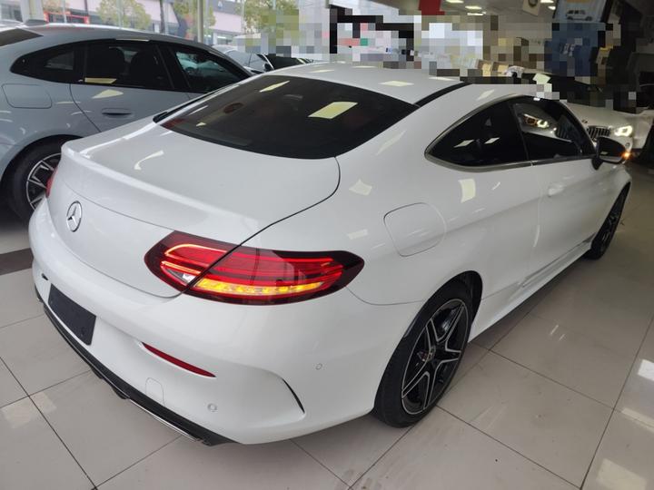 C-Class Imported 2019 C 260 Coupe photo 4