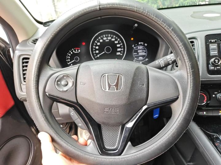 Vezel 2015 1.5L CVT RWD Comfort photo 6