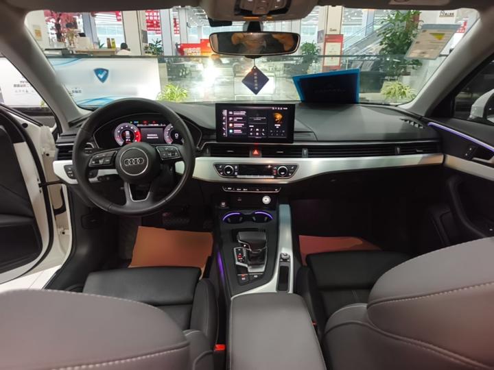 A4L 2022 40 TFSI Luxury Dynamic photo 5