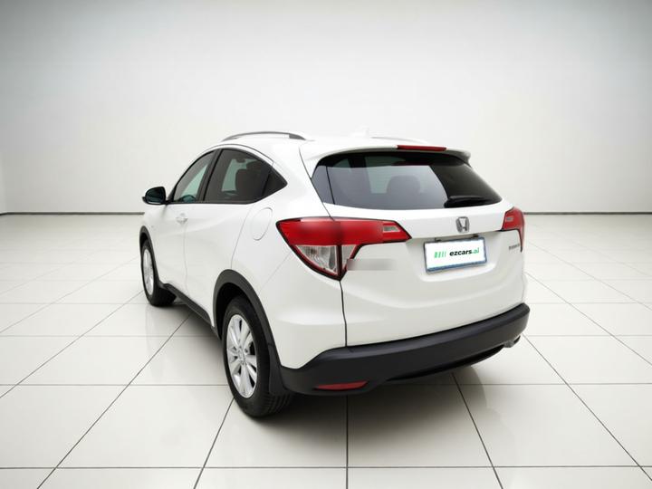 Vezel 2015 1.5L CVT RWD Comfort photo 4