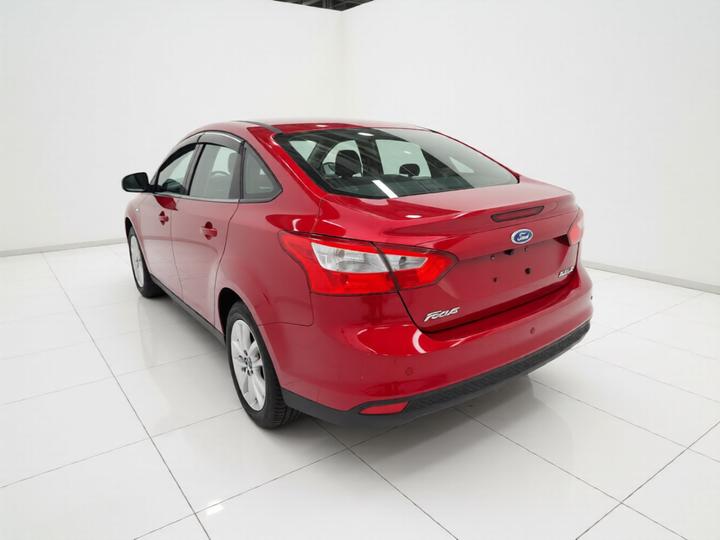 Focus 2012 Sedan 1.6L AT Comfort photo 4