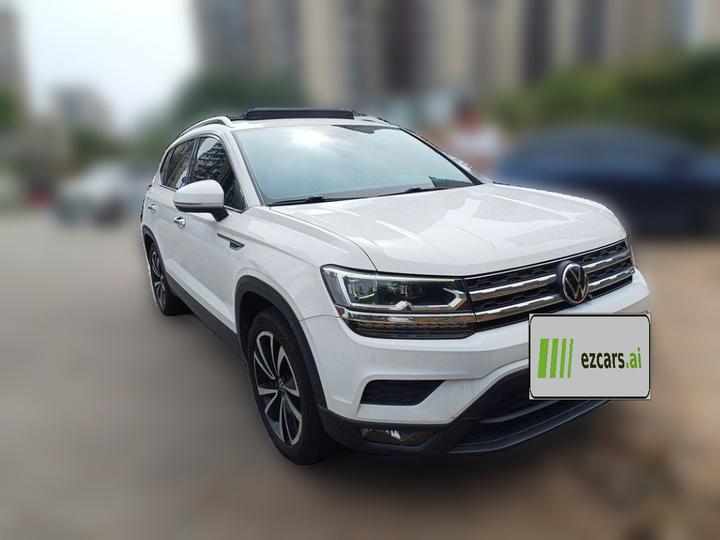Tharu 2021 280TSI RWD Luxury photo 3