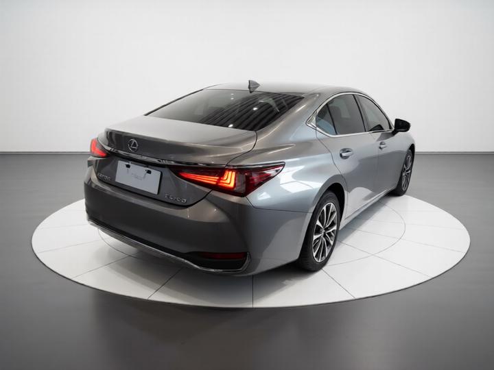 ES 2022 200 Excellence photo 6