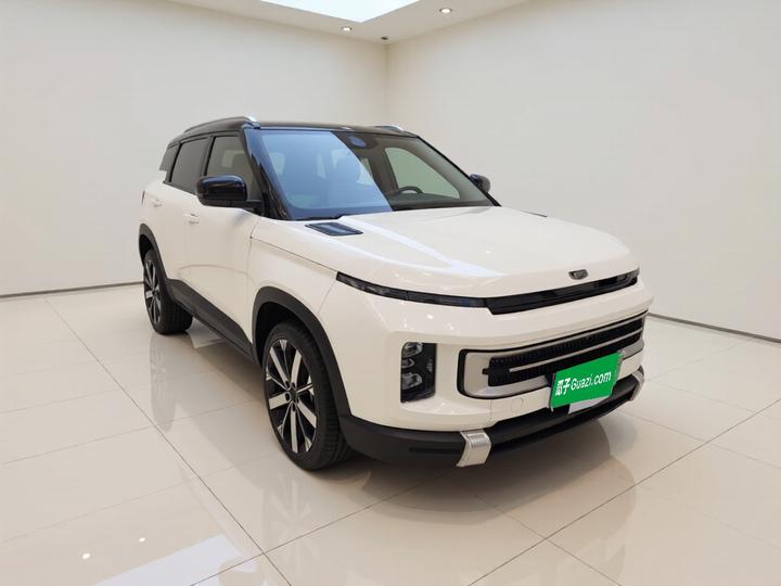Geely icon 2023 1.5TD photo 3