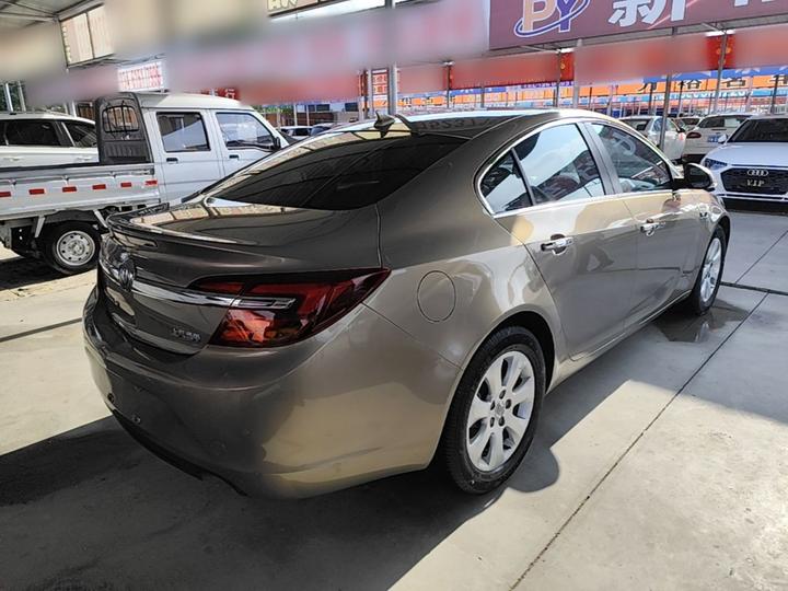 Regal 2015 1.6T Elite Tech photo 4