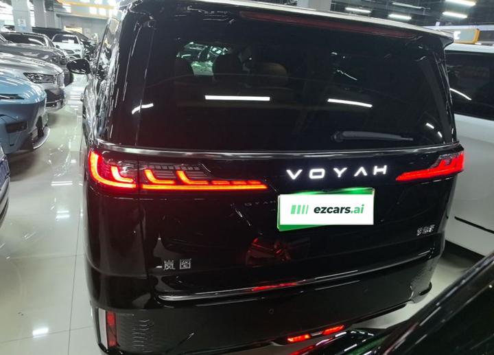 Voyah Dreamer 2025 PHEV AWD Excellence photo 5