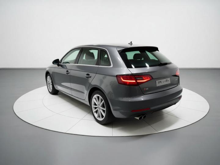 A3 2014 Sportback 35 TFSI AT Comfort photo 4