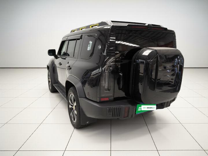 Wagon 2023 2.0T AWD PRO photo 4