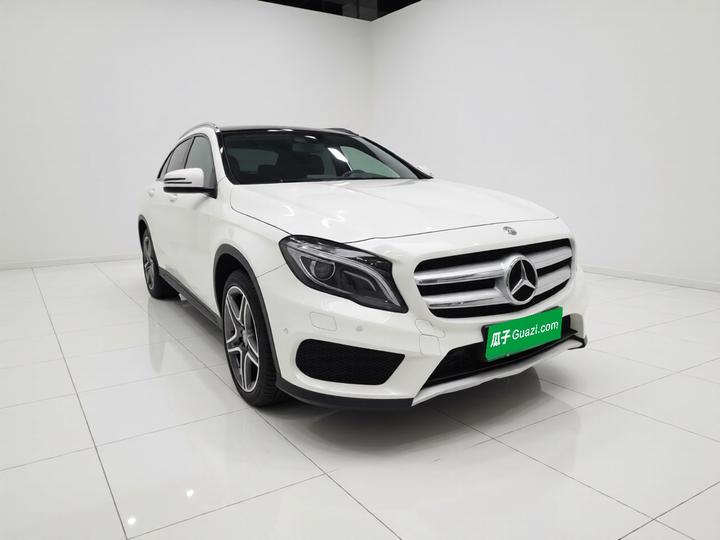 GLA 2015 GLA 260 4MATIC Sport photo 3